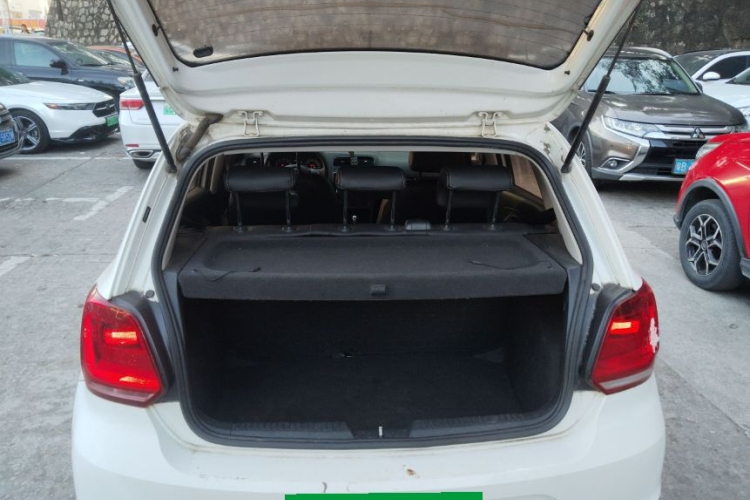 Polo 2018 imagen de coche #19