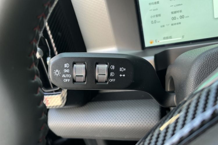 Jetour Traveller 2023 car image #19