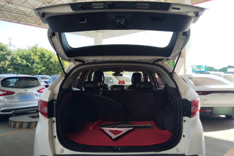 Soueast DX7 2016 car image #19