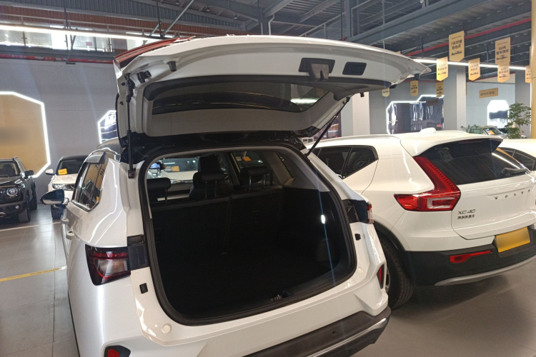 Wuling Asta 2022 #19 Wuling Asta 2022 immagine di auto #19