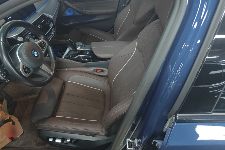 BMW 5 Series 2020 #19 BMW 5 Series 2020 car image #19