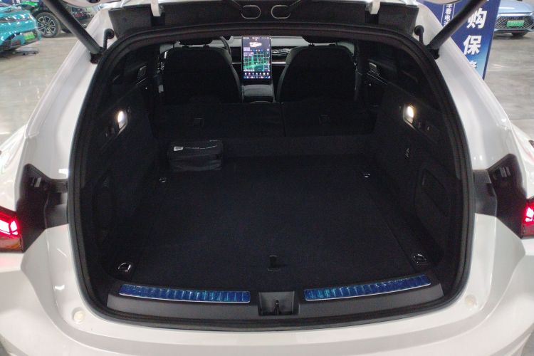 哪吒汽车 哪吒S猎装 2025 #19 哪吒汽车 哪吒S猎装 2025 汽车图片 #19