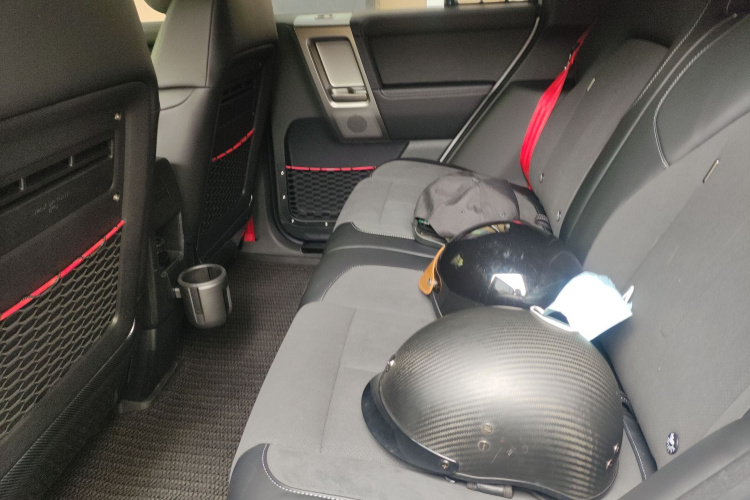 2025 immagine di auto #19