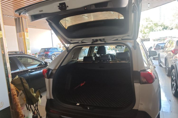 Toyota RAV4 2020 car image #19