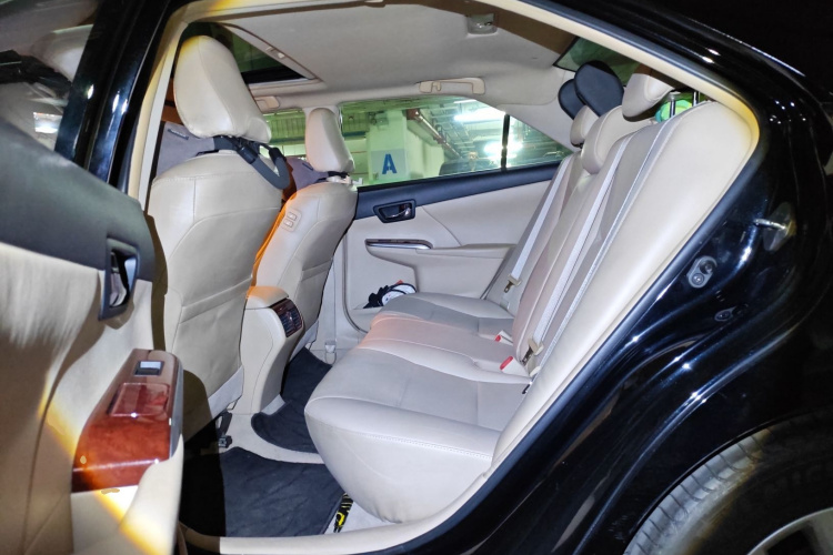 Toyota Camry 2014 #19 Toyota Camry 2014 car image #19