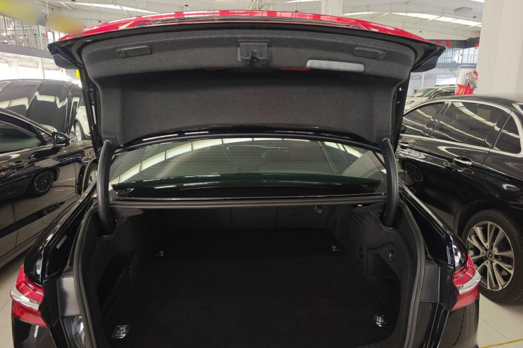 Audi A6L New Energy 2021 #19 Audi A6L New Energy 2021 car image #19