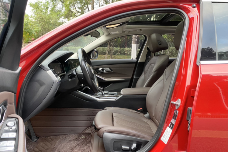 BMW 3 Series 2022 #19 BMW 3 Series 2022 car image #19