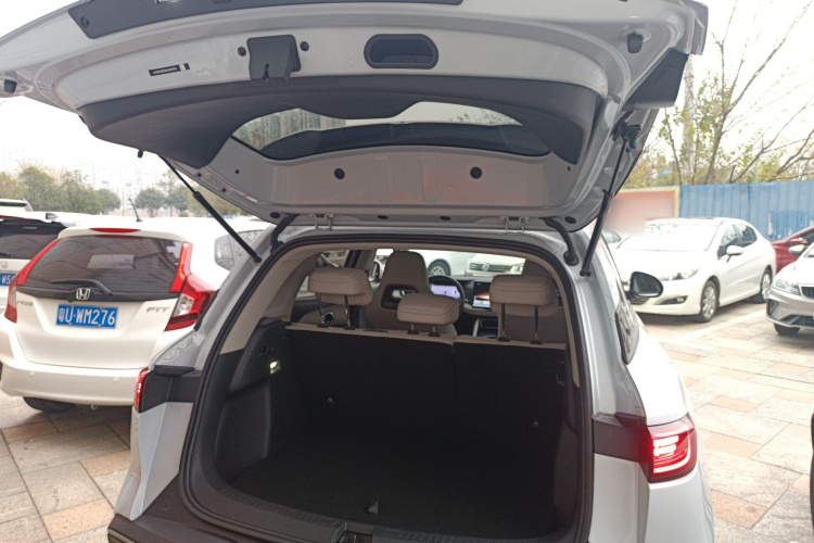 BYD YuanUP 2025 #19 BYD YuanUP 2025 car image #19