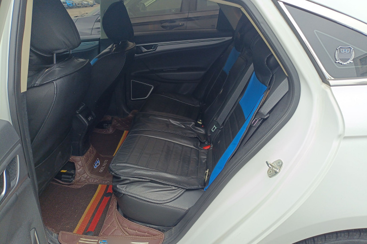 Emgrand GL 2019 #19 Emgrand GL 2019 car image #19