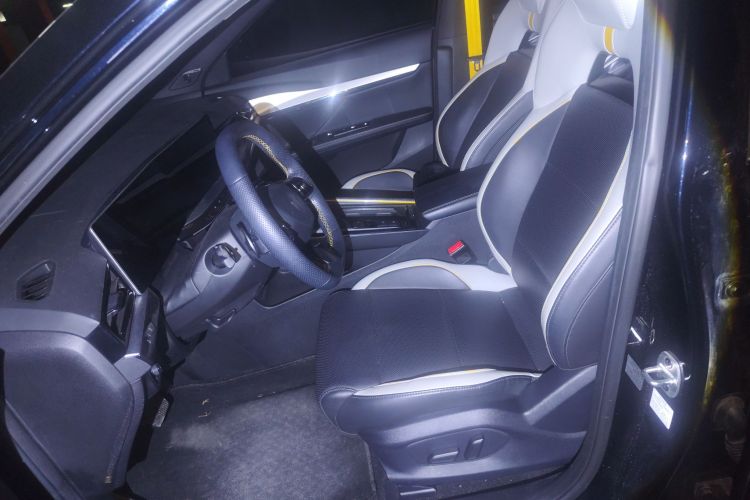 MG 5 Scorpio 2022 car image #19