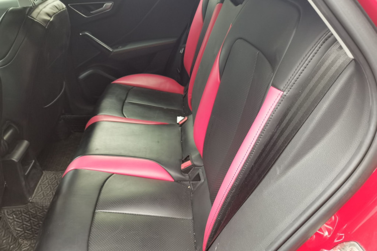 Audi Q2L e-tron 2022 #19 Audi Q2L e-tron 2022 imagen de coche #19