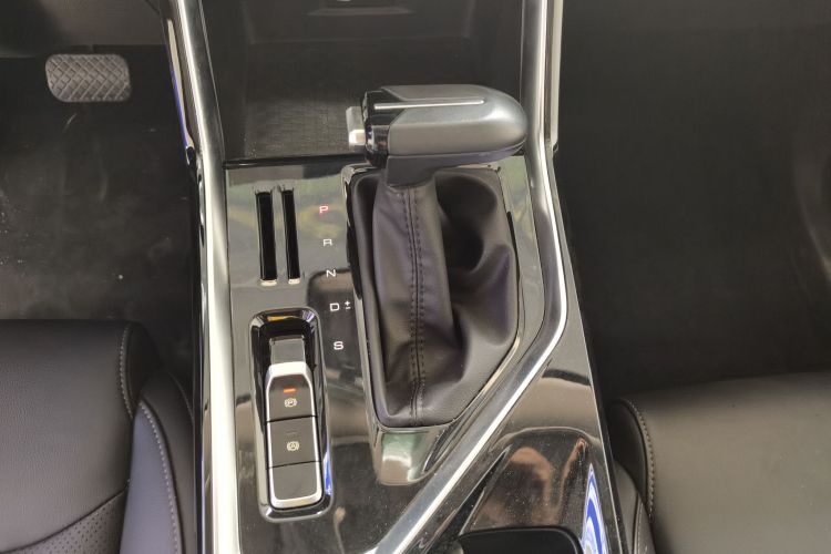 五菱汽车 五菱星辰 2021 #19 五菱汽车 五菱星辰 2021 汽车图片 #19