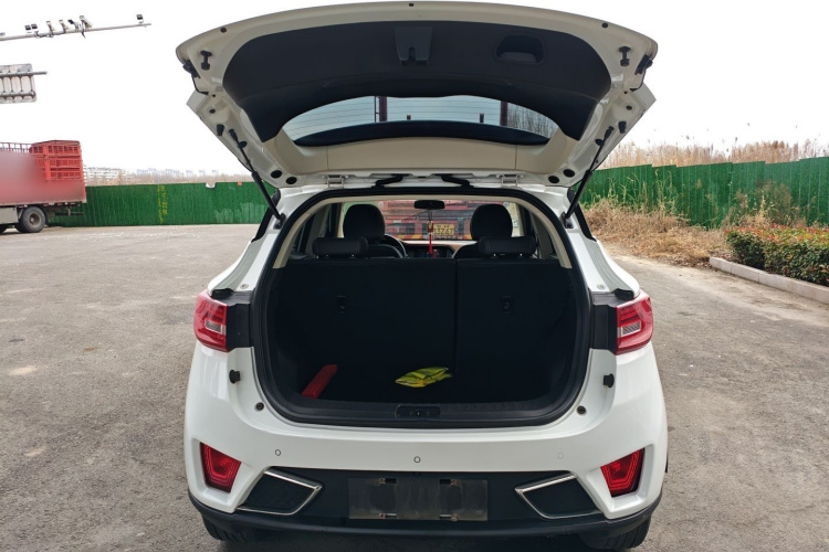 众泰 众泰T300 2019 汽车图片 #19