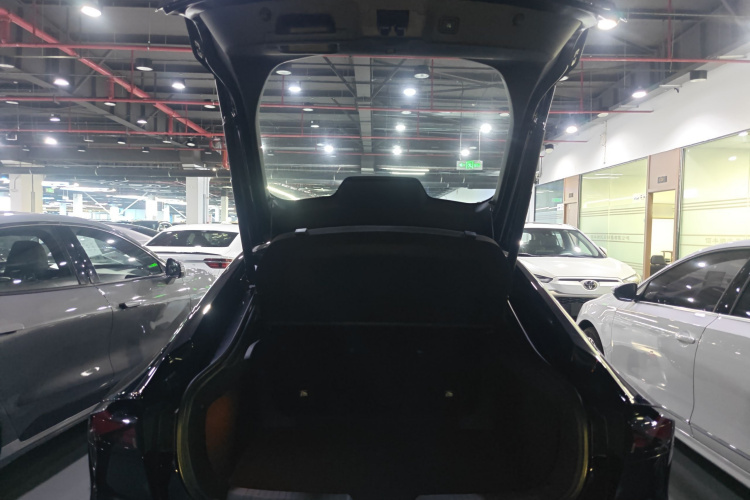 Changan UNI-V 2025 car image #19