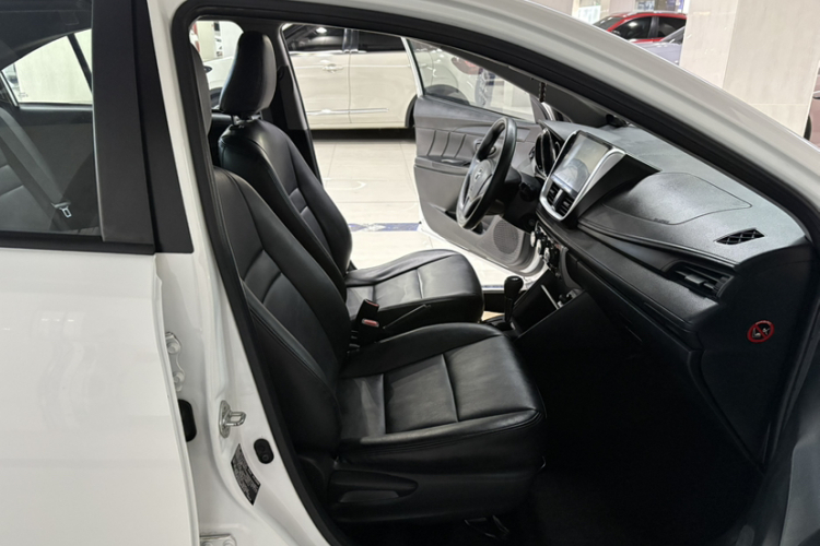 Vios 2017 car image #19