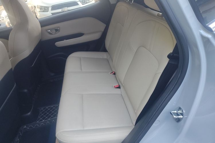 五菱汽车 五菱缤果PLUS 2024 汽车图片 #19