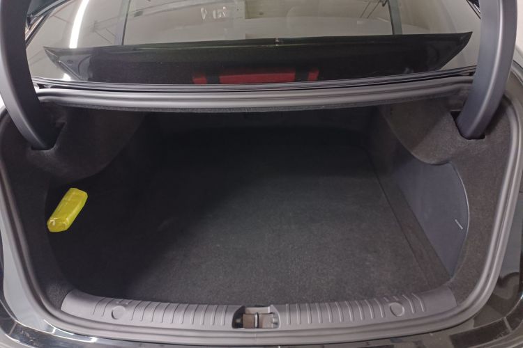 BYD Han 2025 car image #19