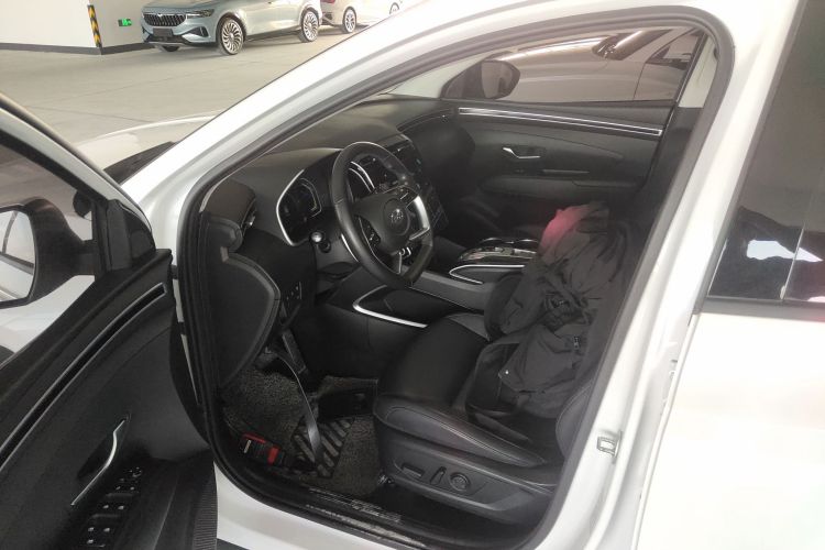 Hyundai Tucson 2021 car image #19