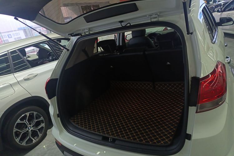 Hyundai ix25 2018 #19 Hyundai ix25 2018 car image #19