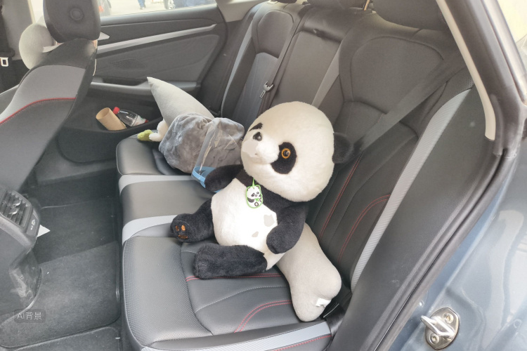 Volkswagen Lamando 2023 immagine di auto #19