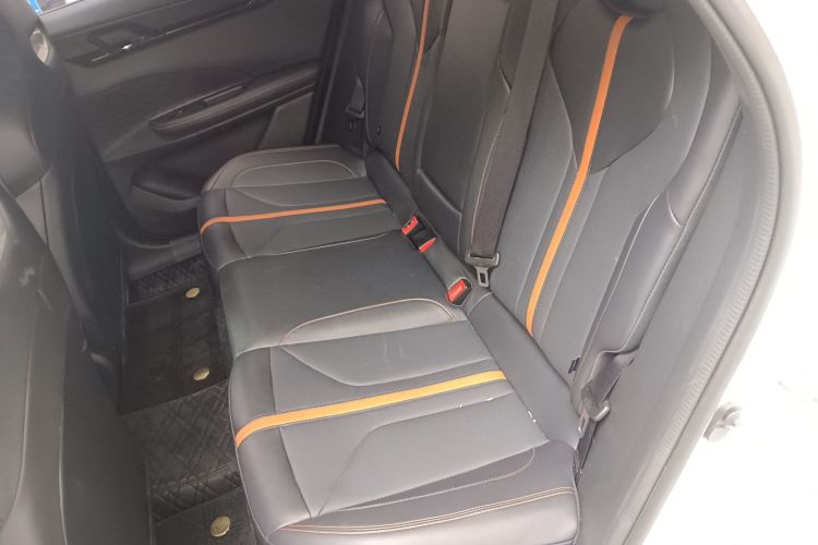 Changan UNI-V 2024 car image #19