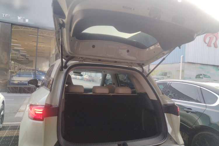 BYD YuanUP 2025 #19 BYD YuanUP 2025 car image #19