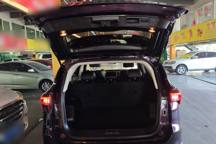 X70 PLUS 2020 car image #19