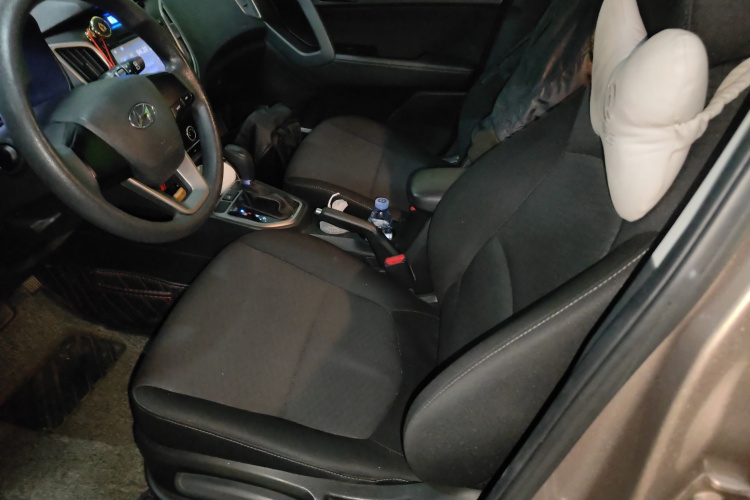 Hyundai ix25 2015 car image #19