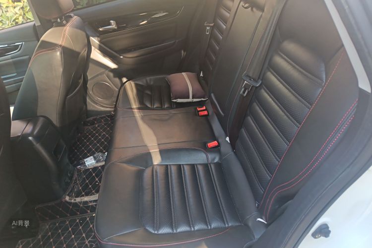 Forthing JOYEAR S50 2018 immagine di auto #19