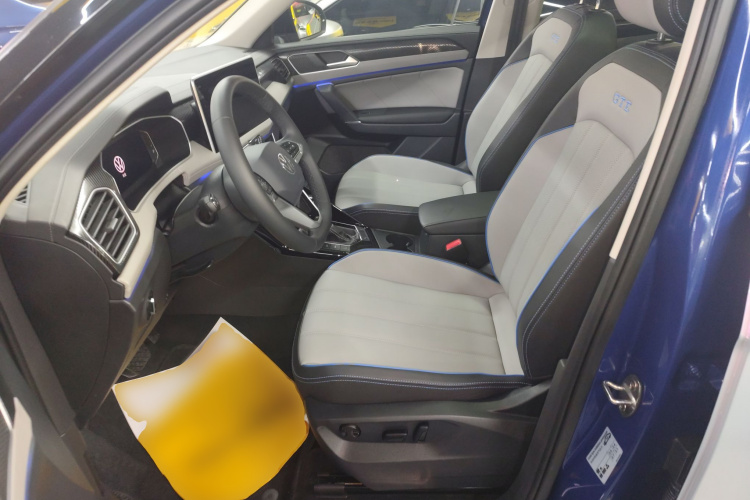 Volkswagen Tayron GTE 2023 immagine di auto #19