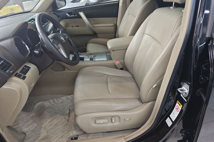 Toyota Highlander 2014 #19 Toyota Highlander 2014 car image #19