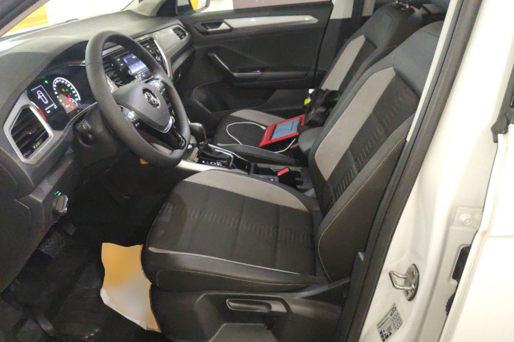 T-Roc 2020 car image #19
