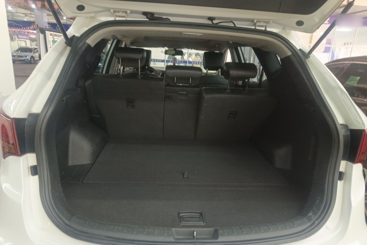 Hyundai Santa Fe 2017 #19 Hyundai Santa Fe 2017 car image #19