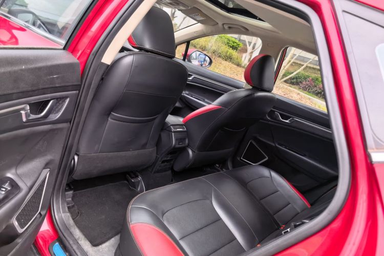 GEELY Emgrand GS 2020 immagine di auto #19