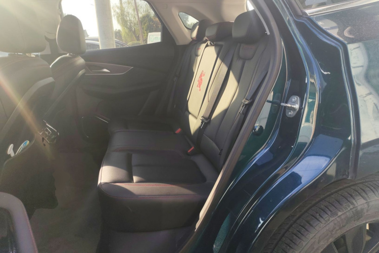 T5 2022 car image #19