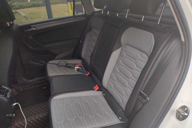 Volkswagen Tiguan X 2020 #19 Volkswagen Tiguan X 2020 صورة سيارة #19