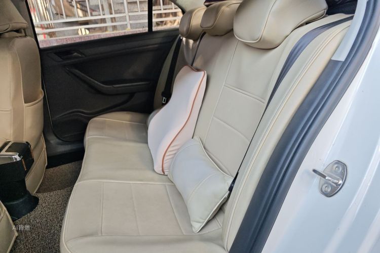 Jetta Jetta 2016 car image #19
