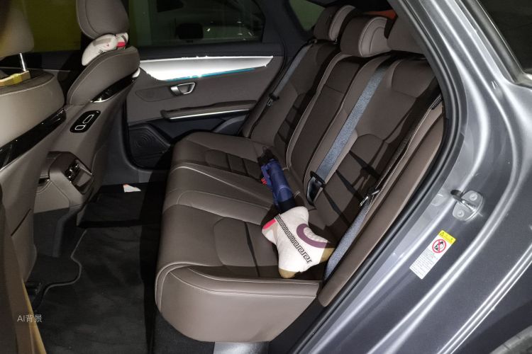 BYD Han 2021 صورة سيارة #19