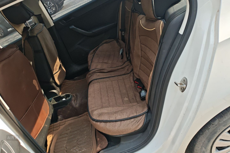 Santana 2021 car image #19