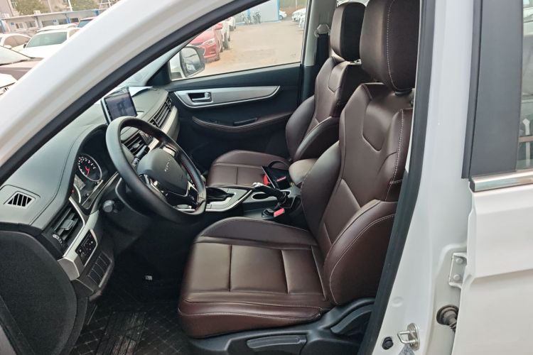 T5 2022 car image #19