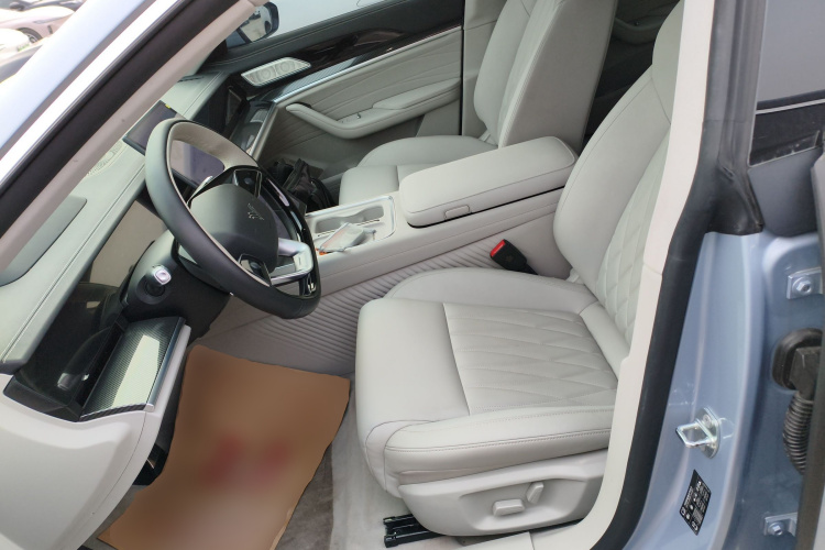 哪吒汽车 哪吒S猎装 2025 #19 哪吒汽车 哪吒S猎装 2025 汽车图片 #19