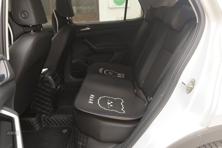 Tacqua 2021 car image #19