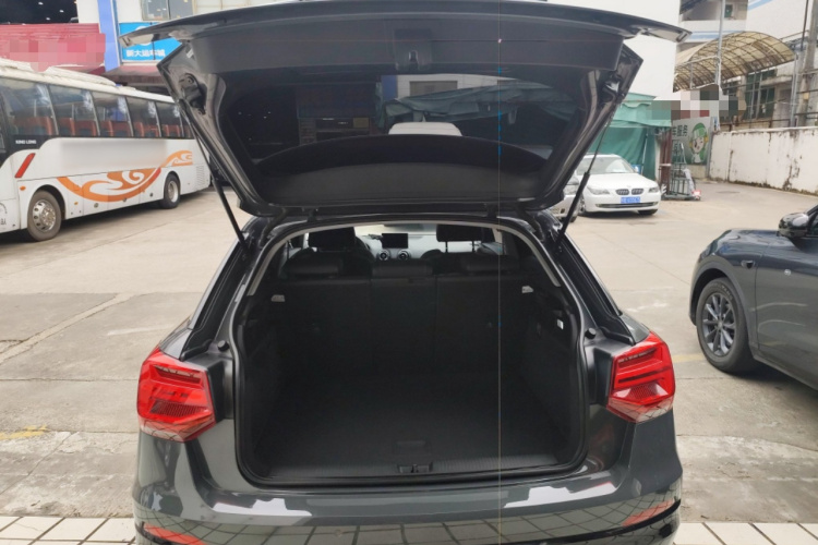 Q2L 2020 car image #19