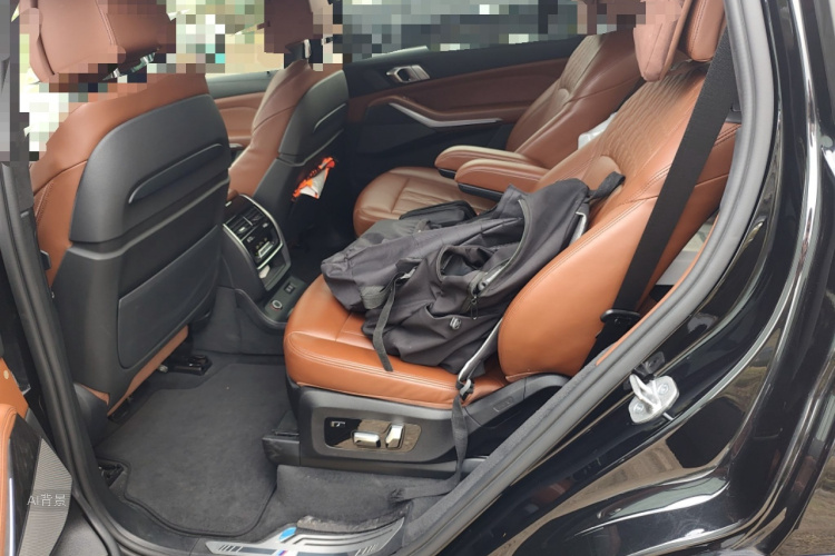 BMW X7 2021 #19 BMW X7 2021 car image #19