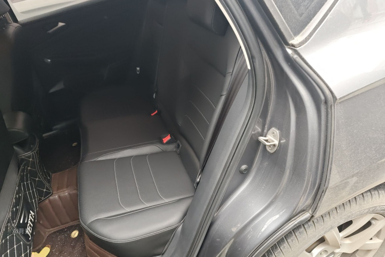 VS5 2021 car image #19