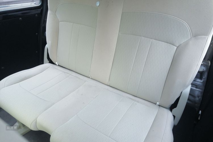 Forthing Lingzhi 2022 car image #19