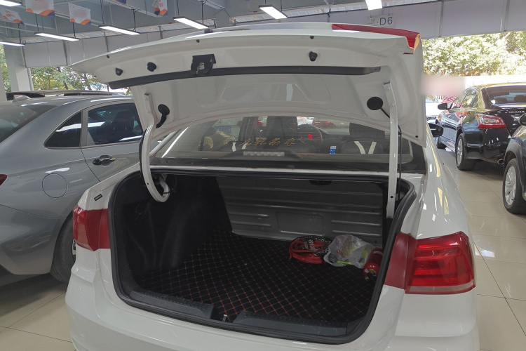 Santana 2019 #19 Santana 2019 immagine di auto #19