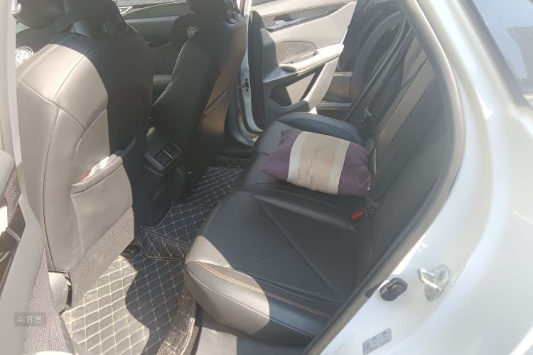 Changan UNI-V 2022 car image #19