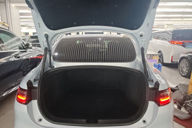 零跑汽车 零跑C01 2023 汽车图片 #19