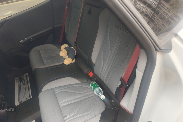 极氪 极氪007GT 2025 汽车图片 #19